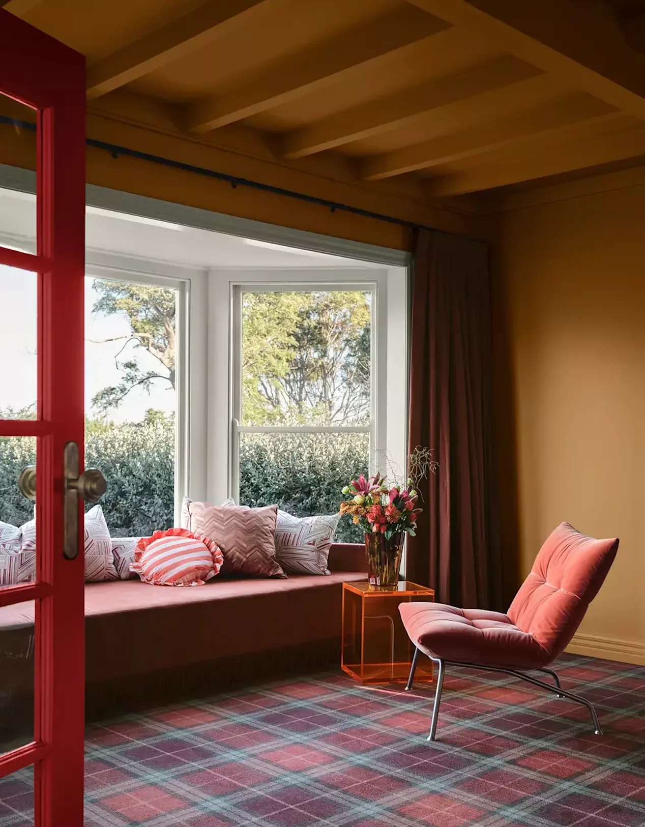 Dulux Colour Forecast 2025 Recollect palette 15